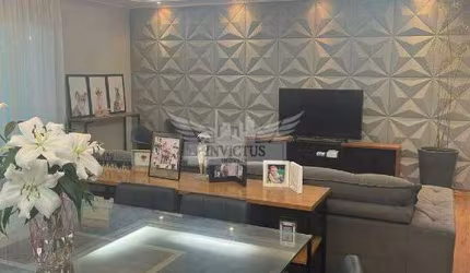 Lindo Sobrado com 5 Dormitórios à Venda, 278m² - Santa Terezinha, São Bernardo do Campo/SP.