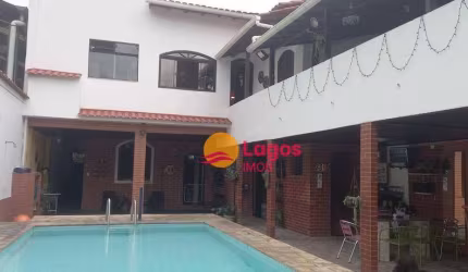 Casa com 6 dormitórios à venda, 450 m² por R$ 1.300.000,00 - Barreto - Niterói/RJ