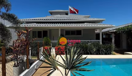 Casa com 4 dormitórios à venda, 300 m² por R$ 1.780.000,00 - Araçatiba - Maricá/RJ