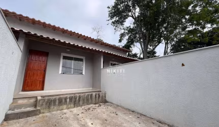 Casa com 2 dormitórios à venda, 75 m² por R$ 349.900,00 - Itapeba - Maricá/RJ