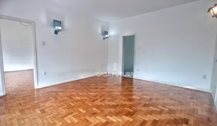Casa com 3 dormitórios à venda, 327 m² por R$ 870.000,00 - Jardim Amália - Volta Redonda/RJ
