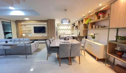 Casa à venda, 224 m² por R$ 1.800.000,00 - Jardim Belvedere - Volta Redonda/RJ