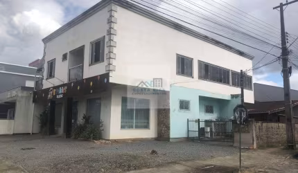 SOBRADO no ESPINHEIROS com 0 quartos para VENDA, 503 m²
