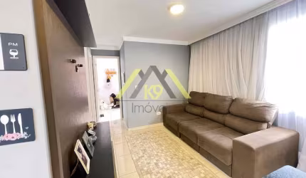 CASA EM CONDOMÍNIO FECHADO NO PARQUE DO EMBU SEMI-MOBILIADA EM COLOMBO