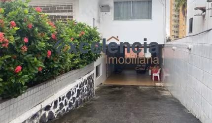 Casa duplex com 3 suítes, 439m2 de terreno, na Pituba!