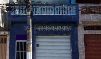 Sobrado para Venda em Santo André, Condomínio Maracanã, 3 dormitórios, 2 suítes, 3 banheiros, 2 vagas