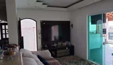 Sobrado para Venda em Diadema, Campanário, 2 dormitórios, 2 banheiros, 2 vagas