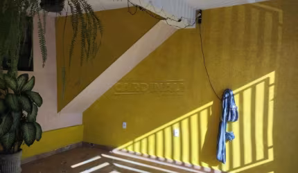Imperdível Sobrado Bem Conservado à Venda no Jardim Nossa Senhora Aparecida por R$ 189.000,00