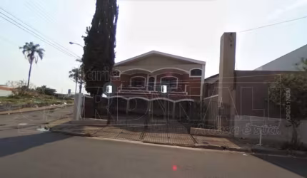 casa com 3 dormitórios sendo 2 suítes no Cidade Jardim