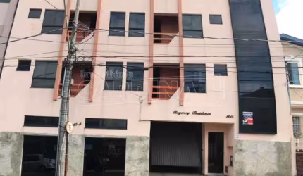 Apartamento com 1 dormitório no Jardim São Carlos próximo a Catedral em São Carlos