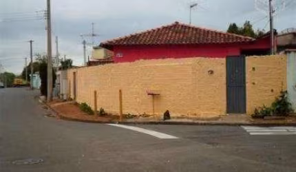 Casa Padrão em São Carlos