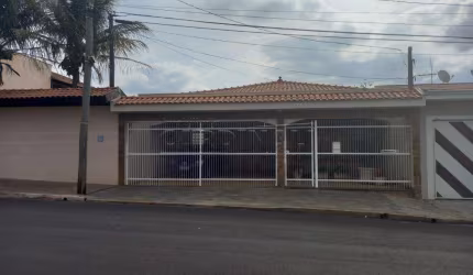 Casa Padrão em São Carlos