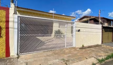 Esta é sua grande chance de morar em uma Casa com 3 dormitórios sendo 1 suíte no Boa Vista com ótima localização