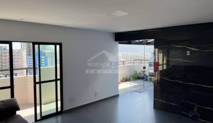Cobertura DUPLEX na Mirim, 2 dormitórios, sacadas, 1 vaga, confira na Morada na Praia.