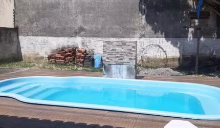 Casa Térrea com piscina e quintal!