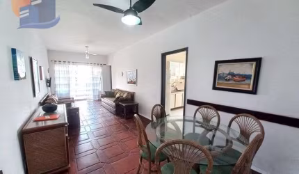 AMPLO APARTAMENTO DE FRENTE COM SACADA A 250 METROS DO MAR