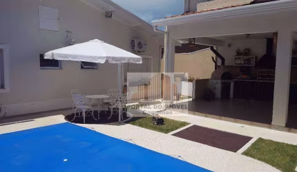 Casa com 3 dormitórios à venda, 220 m² por R$ 1.550.000,00 - Vila Nogueira - Campinas/SP