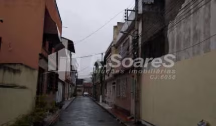 Casa em condomínio fechado com 3 quartos à venda na Rua Comendador Pinto, Campinho, Rio de Janeiro, 240 m2 por R$ 460.000