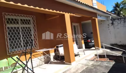 Casa com 2 quartos à venda na Rua Quiririm, Vila Valqueire, Rio de Janeiro, 115 m2 por R$ 548.900