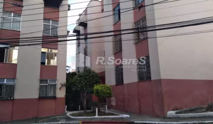 Apartamento com 3 quartos à venda na Avenida Ernani Cardoso, Cascadura, Rio de Janeiro, 54 m2 por R$ 178.000