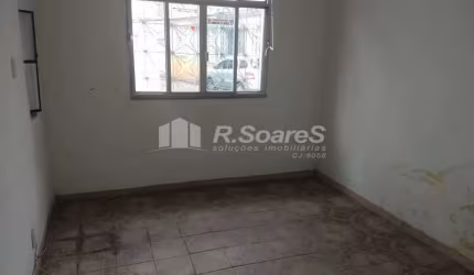 Casa em condomínio fechado com 2 quartos à venda na Rua das Dálias, Vila Valqueire, Rio de Janeiro, 70 m2 por R$ 285.000