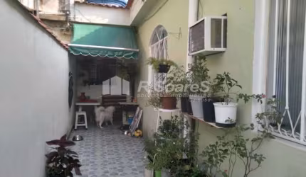 Casa com 2 quartos à venda na Rua General Cláudio, Marechal Hermes, Rio de Janeiro, 80 m2 por R$ 220.000
