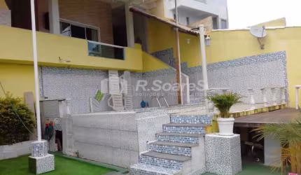 Casa em condomínio fechado com 2 quartos à venda na Rua João da Costa, Jardim Sulacap, Rio de Janeiro, 100 m2 por R$ 470.000