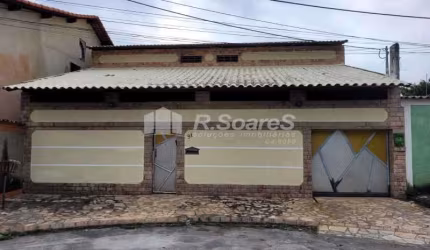 Casa em condomínio fechado com 2 quartos à venda na Rua Quarenta e Três, Padre Miguel, Rio de Janeiro, 199 m2 por R$ 480.000