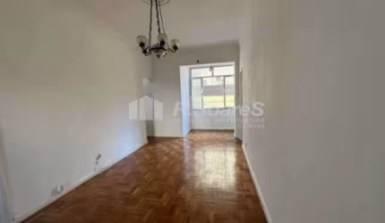 Apartamento com 3 quartos à venda na Rua Pedro Américo, Catete, Rio de Janeiro, 72 m2 por R$ 520.000