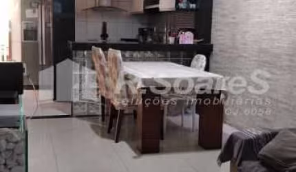 Casa com 2 quartos à venda na Rua General Sezefredo, Realengo, Rio de Janeiro, 150 m2 por R$ 350.000