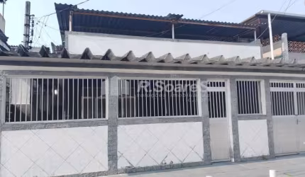 Casa com 3 quartos à venda na Rua São Dimas, Magalhães Bastos, Rio de Janeiro, 178 m2 por R$ 480.000