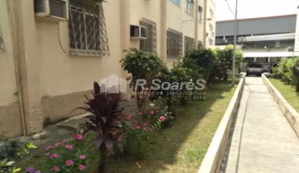 Apartamento com 2 quartos à venda na Rua Matricaria, Guadalupe, Rio de Janeiro, 50 m2 por R$ 138.000