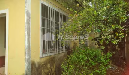 Casa com 3 quartos à venda na Rua Olímpio de Azevedo, Campinho, Rio de Janeiro, 237 m2 por R$ 740.000