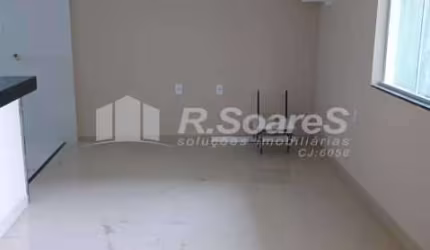 Casa com 2 quartos à venda na Rua Margarida de Andrade, Piedade, Rio de Janeiro, 70 m2 por R$ 275.000