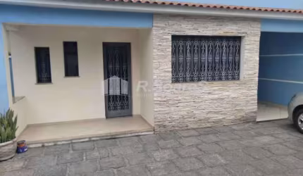 Casa com 3 quartos à venda na Estrada da Água Branca, Realengo, Rio de Janeiro, 260 m2 por R$ 460.000