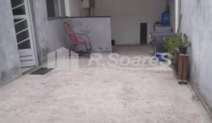 Casa com 3 quartos à venda na Rua Araçoiaba, Marechal Hermes, Rio de Janeiro, 50 m2 por R$ 290.000