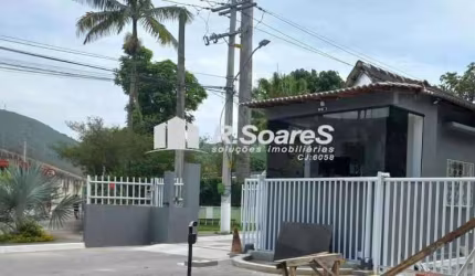 Terreno à venda na Avenida Carlos Pontes, Jardim Sulacap, Rio de Janeiro, 150 m2 por R$ 100.000