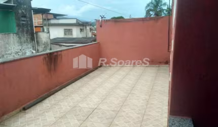 Casa com 2 quartos à venda na Rua Upiara, Bento Ribeiro, Rio de Janeiro, 70 m2 por R$ 190.000