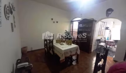 Apartamento com 4 quartos à venda na Rua Sampaio Ferraz, Estácio, Rio de Janeiro, 339 m2 por R$ 445.000