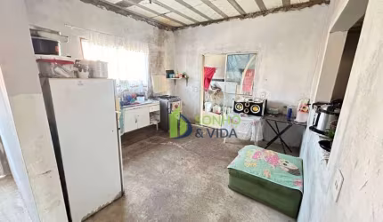 Casa À venda