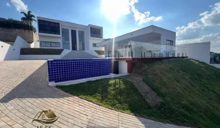 Casa de alto padrão á venda em Atibaia/SP
