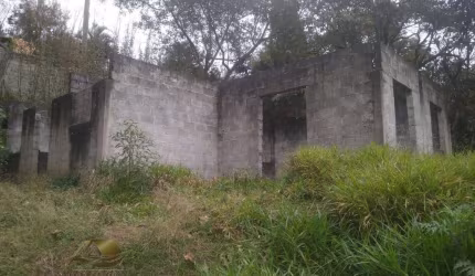 Oportunidade! Terreno á venda em Terra Preta, Mairiporã/SP