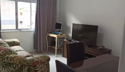 **MACUCO – VENDA – 2 DORM – REFORMADO – AMPLO E VENTILADO**