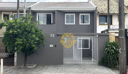 Excelente Sobrado com 4 dormitórios, 130 m² - venda por R$ 780.000 ou aluguel por R$ 5.067/mês - Tarumã - Curitiba/PR!