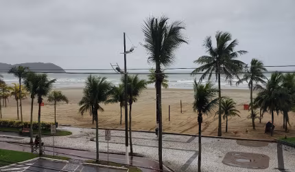 MAIS BARATO QUE ESTE NAO EXISTE NA GUILHERMINA.  OPORTUNIDADE 3 DORMS FRENTE MAR.