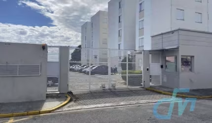 Apartamento à venda no Residencial Akenathon no bairro Vila Brasileira em Mogi das Cruzes, com 70MT2, 3 dormitórios e sacada.