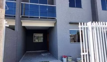 Sobrado com 3 dormitórios à venda, 92 m² por R$ 400.000,00 - Sítio Cercado - Curitiba/PR