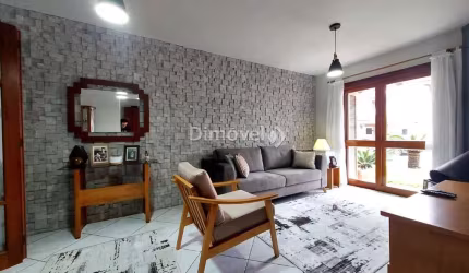 Casa em condomínio fechado com 3 quartos à venda na Avenida Eduardo Prado, 695, Cavalhada, Porto Alegre por R$ 720.000