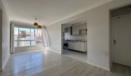 Apartamento com 2 quartos para alugar na Rua Coronel Deusdedit Paiva Bueno, 37, Cristal, Porto Alegre por R$ 2.500
