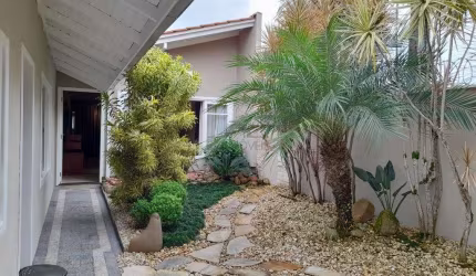 CASA no ANITA GARIBALDI com 2 quartos para LOCAÇÃO, 180 m²